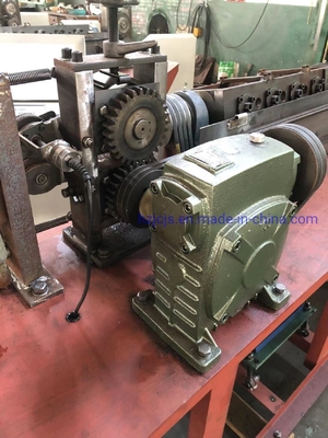 อัตโนมัติเกรดอัตโนมัติ 1400 * 590 * 800mm รวดเร็วตรงเครื่องตัดสําหรับ 5-12mm